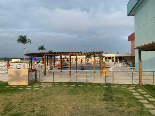Apartamento Golden Lake Para�so Kwill
