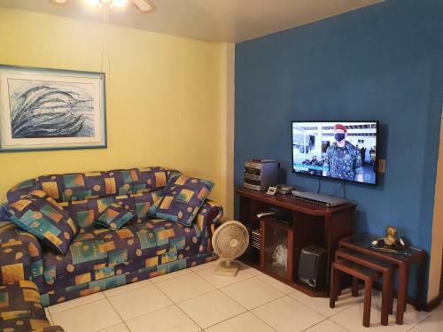 Casa Com 4 Quarto Em Buzios - 2 Suites - Perto de Tudo