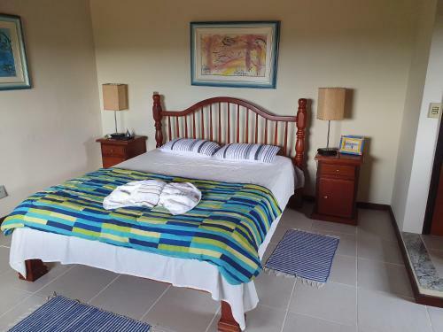 Casa Com 4 Quarto Em Buzios - 2 Suites - Perto de Tudo