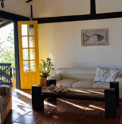 Marola?s B�zios Casa Inteira