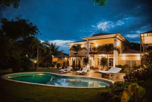 Mans�o Paradise - Praia E Requinte!