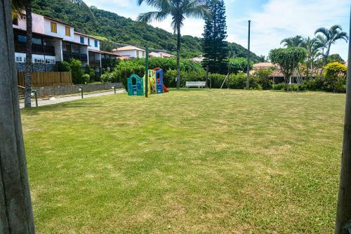 Casa P� Na Areia Com Varanda Gourmet Em B�zios Rj