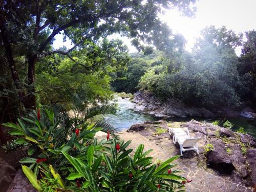 Hermosa Caba�a En River Village San Martin