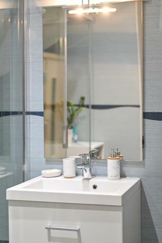 Apartment ?tros With Private Sauna