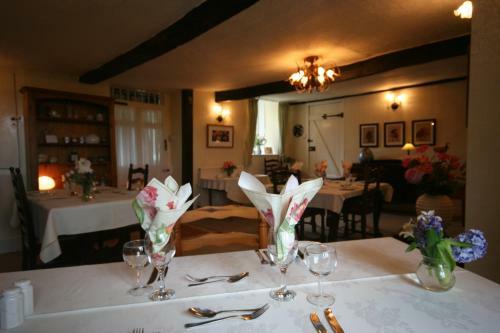 Hostal Sampson Barton Guest House