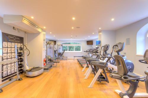 Rushton Hall Hotel And Spa