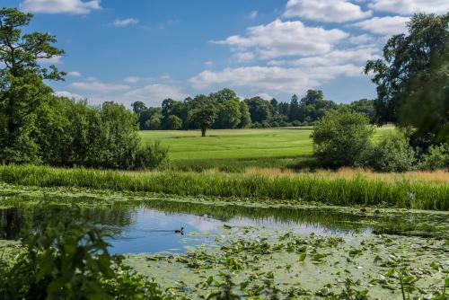 Rushton Hall Hotel And Spa