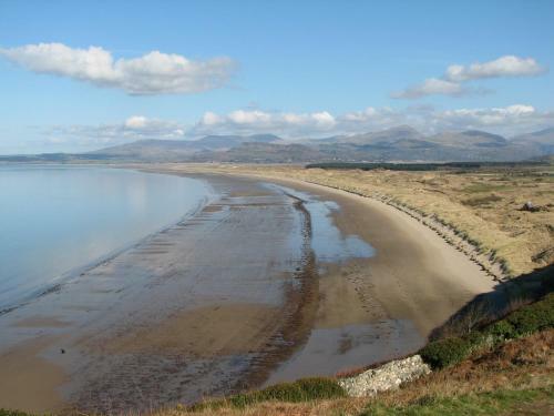 Bed & Breakfast Gwrach Ynys Country Guest House