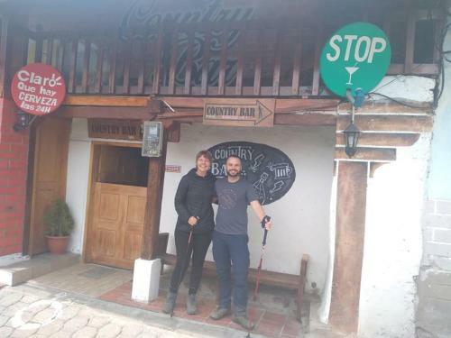 Caba�a Luna Y Miel / Country Bar