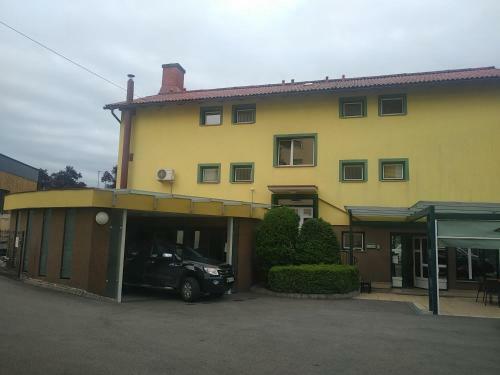 Bed & Breakfast Depandansa Hotel-a Pri Belokranjcu
