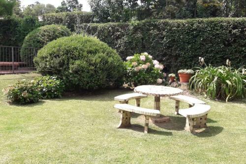 Casa San Lorenzo. Parque, Quincho, Pileta.