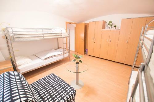 The Maze Apartment