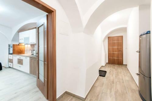 The Maze Apartment