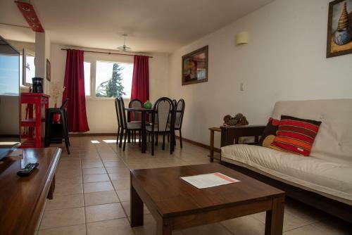 Apartamento Departamento C�ntrico Con Vista Al Lago