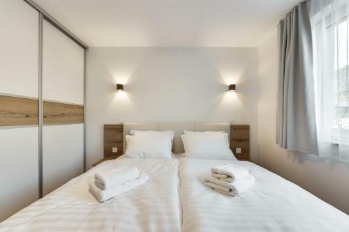 Chic Apartments With Balcony And Spa In Mojstrana