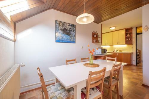 Apartamentos Savadolinka House