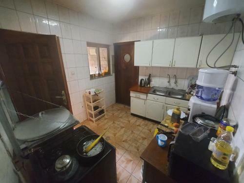 Peraklitos Vacation Home / Homestay