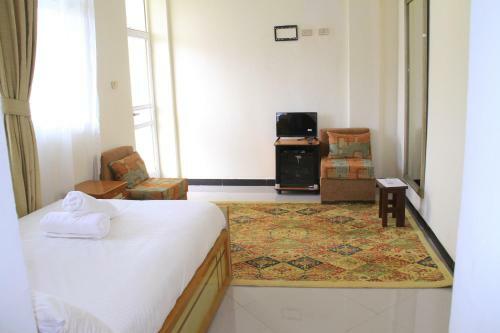 Hostal Avi Pension