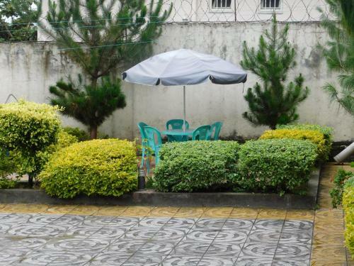 Hostal Avi Pension