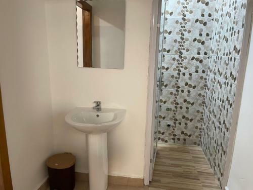 Cozy 2 Bedroom With En-suite Bathrooms Apartment