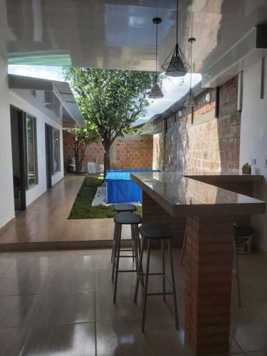 Hermosa Casa de Descanso Con Piscina, En Venadillo