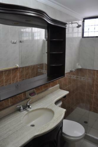 Apartamento Familiar En Valledupar - Amplio Y C�modo