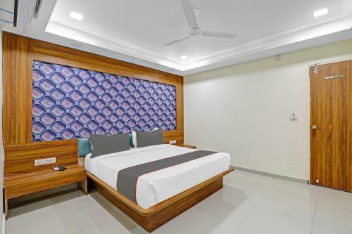 Collection O 84057 Hotel Grand