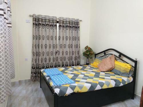 Hostal Shubham Harnai Holidays
