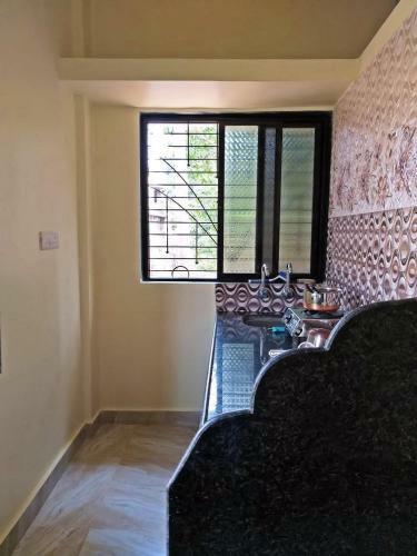 Hostal Shubham Harnai Holidays