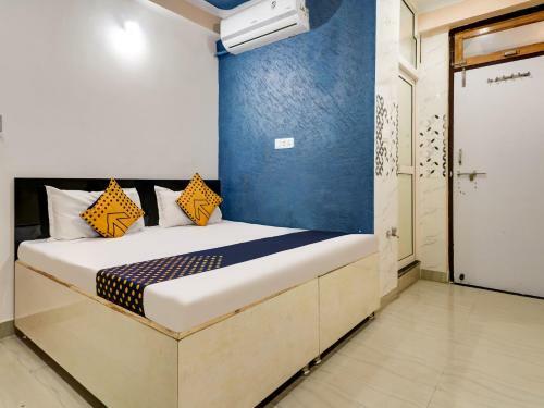 Oyo Flagship Gwl182 Hotel Mannat Inn