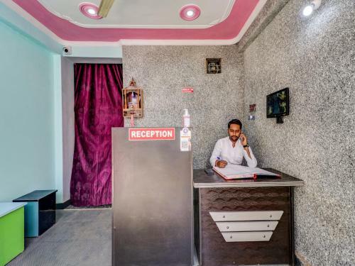 Oyo Flagship Gwl182 Hotel Mannat Inn