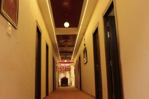 Collection O 2756 Hotel Virasat