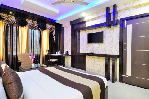 Hotel Crystal Ganga Heights - 1.5 Km From Har Ki Pauri