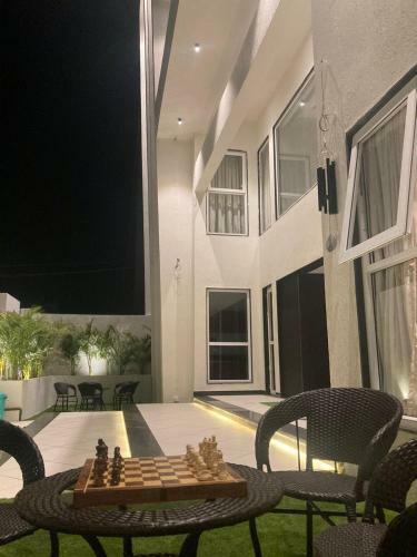 Redhomex Villa Americano
