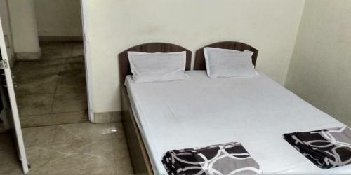 Hostal Adarsh Lodge