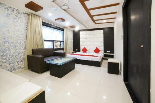 Hotel Veer Bhumi Palace