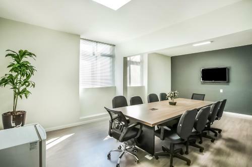 Vaccinated Staff - Capital O 31390 Hotel Ambrosia
