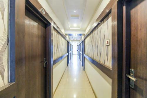 Hotel Oyo Flagship 70678 Sri Harsha Residency