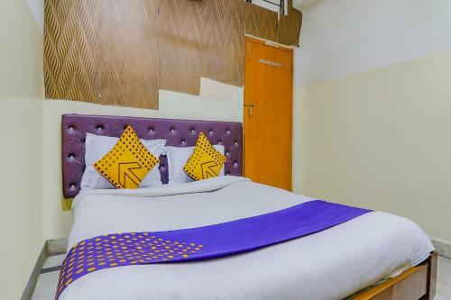 Hotel Spot On 78138 New Hi-tech Lodge