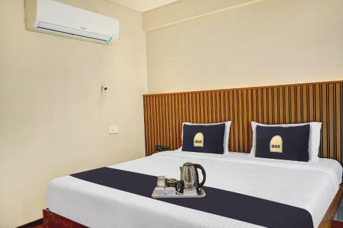 Townhouse Oak Hotel V