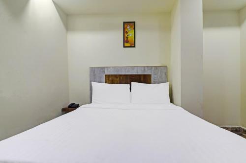 Hotel Capital O 85402 Sri Sai Regency