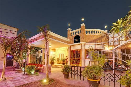 Townhouse Oak Hotel Ardency Blue