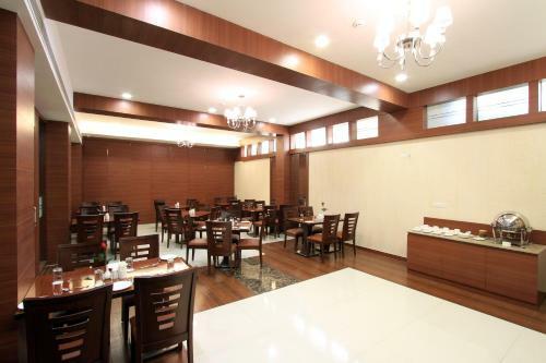Hostal Sona South City