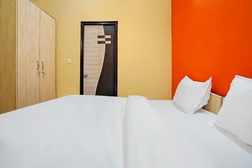 Collection O Glory Hotel