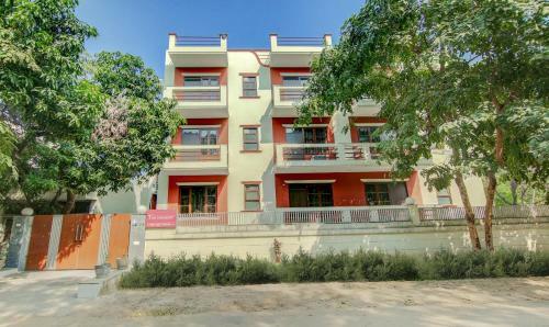 Hotel Treebo Trend Iffco Chowk