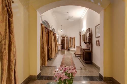 Villa Hostie Chinar Haveli - Heritage Home With Pool, Gurgaon