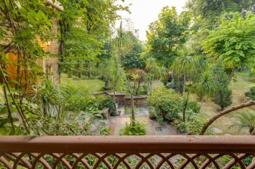 Villa Hostie Chinar Haveli - Heritage Home With Pool, Gurgaon