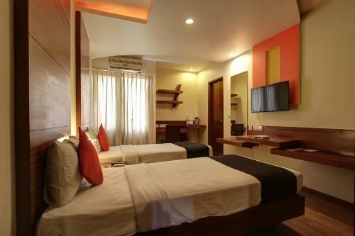 Hotel Capital O 81242 Sunny Residency