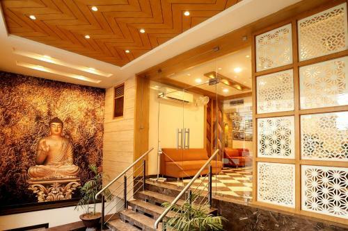 Fabhotel Royal Gm Plaza