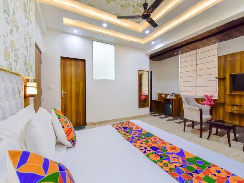 Fabhotel Manchester Grand